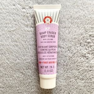 5/$25 🎆 NEW First Aid Beauty KP Bump Eraser Body Scrub with 10% AHA 1.0 oz
